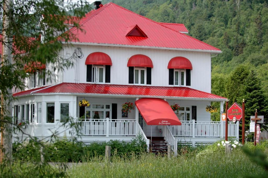 Auberge La Courtepointe Петит-Ривиер-Сен-Франсоа Екстериор снимка